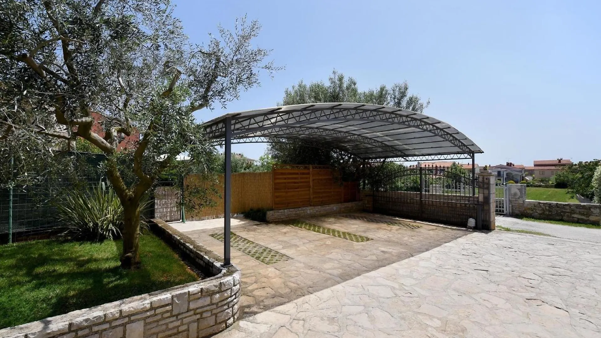 Holiday home Ferienhaus Mit Privatpool Fuer 6 Personen Ca 100 Qm In Galizana, Istrien Istrische Riviera Croatia